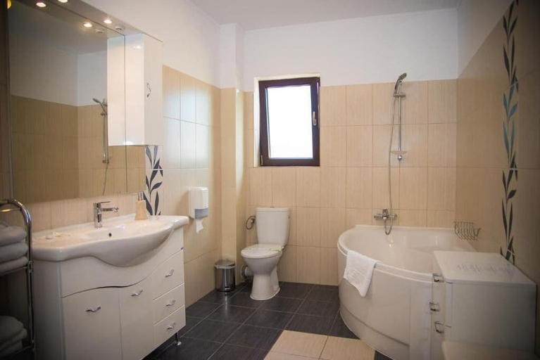 Bathroom 4, Hotel Stefani, Sibiu
