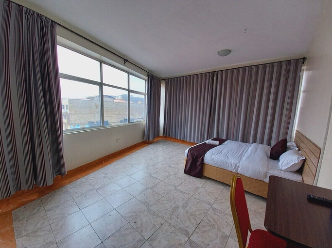 Others 4, Nairobi Fahari Tripple Suites, Starehe