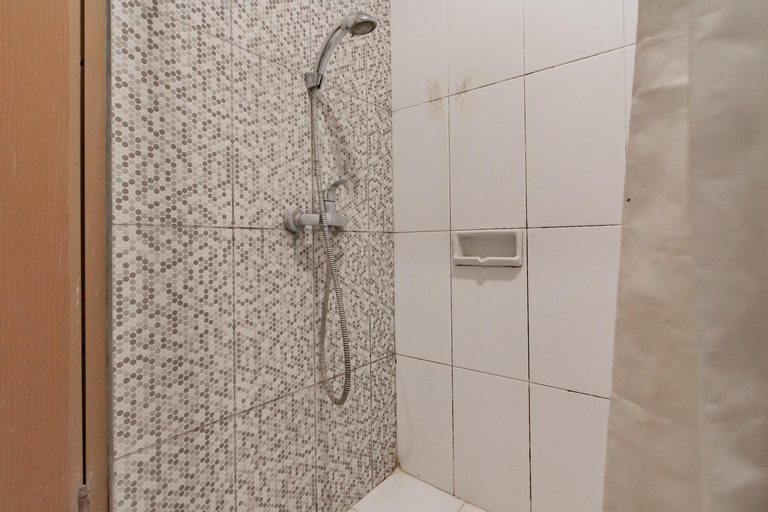 Bathroom 6