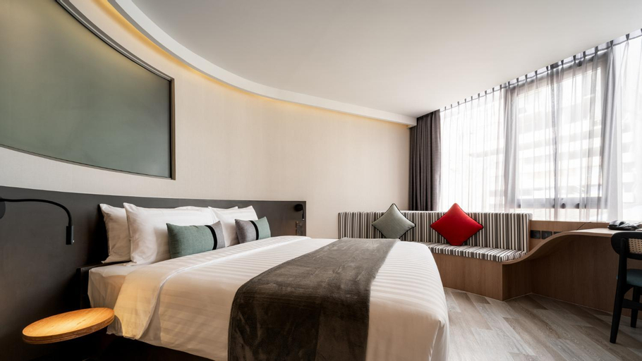 Bedroom 16