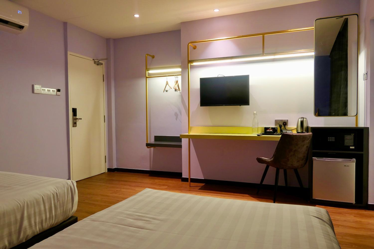 Bedroom 18