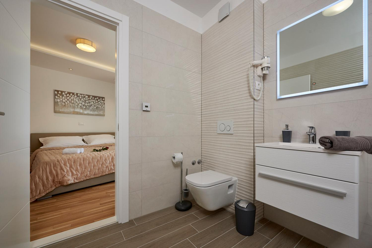 Others 2, Villa Trogir, Trogir