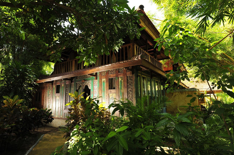 Hotel Pondok Sari Beach & SPA Resort, Buleleng