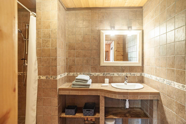 Bathroom, Chalet l'Herminette, Haute-Savoie
