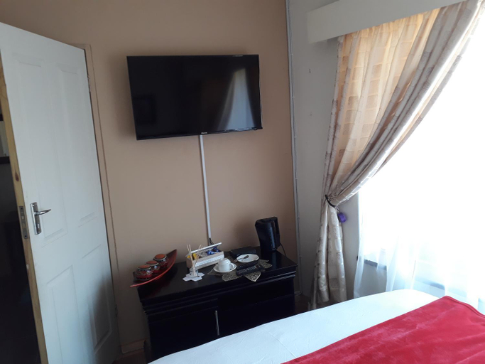 Others 5, Peace & Lovely Bed and Breakfast, City of Johannesburg