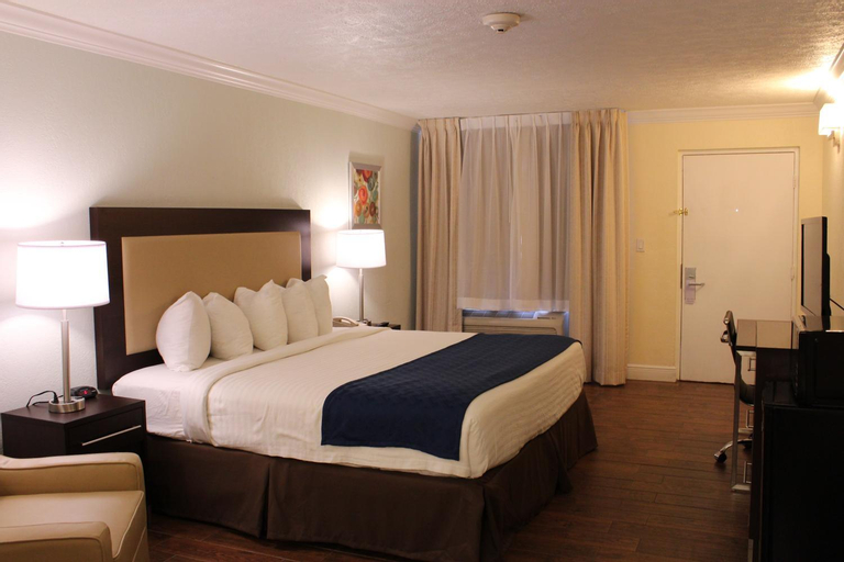 Bedroom 12