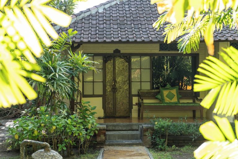 Exterior 7
