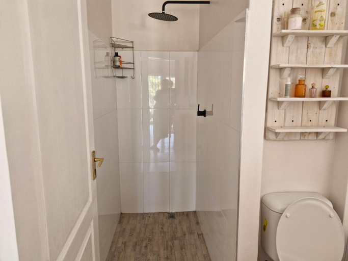 Bathroom 4, The Botanical House, City of Cape Town