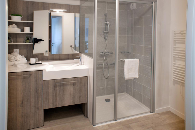 Bathroom 5, DOMITYS - Le Domaine d'Agate, Aisne