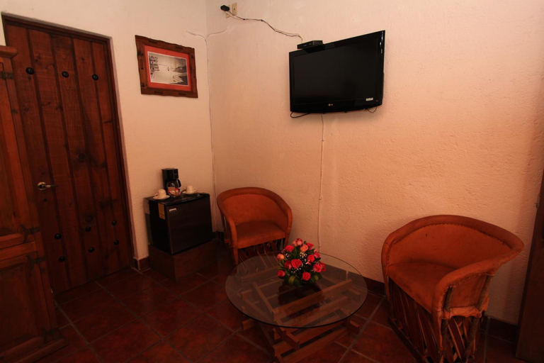 Others 5, Parador Monte Carmelo, Del Centro