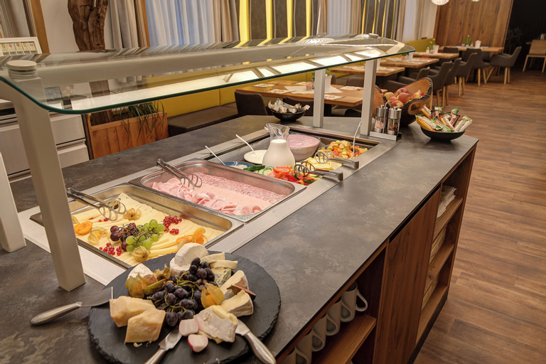 Food & Drinks 4, Hotel zur Post, Amstetten
