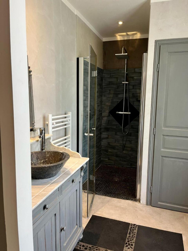 Bathroom, LA MAISON DE JUSTINE, Var