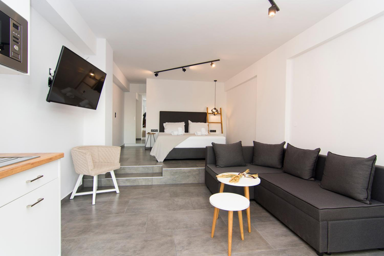 Others 4, The View Hotel Perdika, Epirus