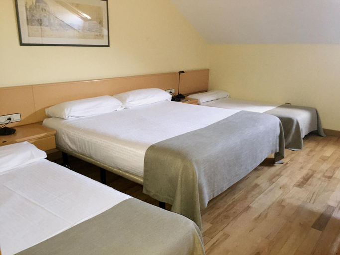 Bedroom 3, Parquesur, Madrid