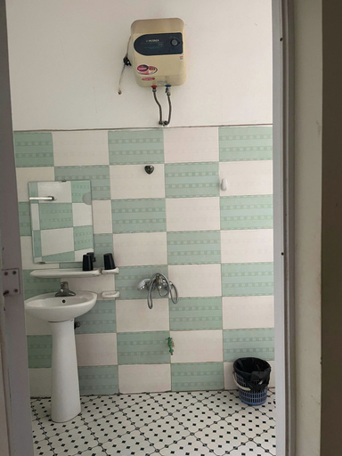 Bathroom 3, Truong Giang Hotel HN - by BAY LUXURY, Từ Liêm