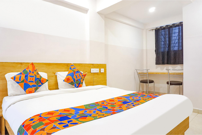 Bedroom 3, FabHotel Saffron Inn I - Nr. Darshan Museum, Pune