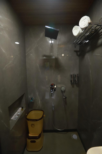 Bathroom 4, RIDDHI EXECUTIVE, Latur