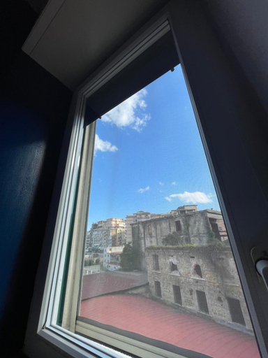 Others 4, House of the Sun, Napoli