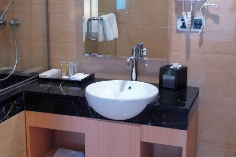 Bathroom 3