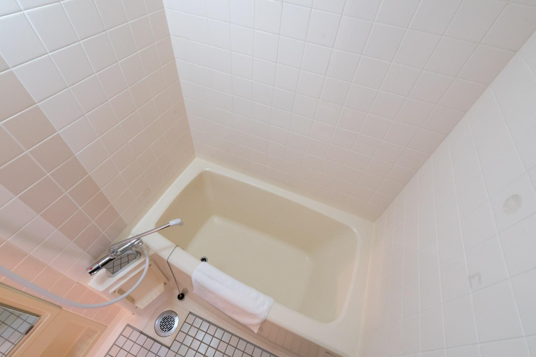Bathroom 4