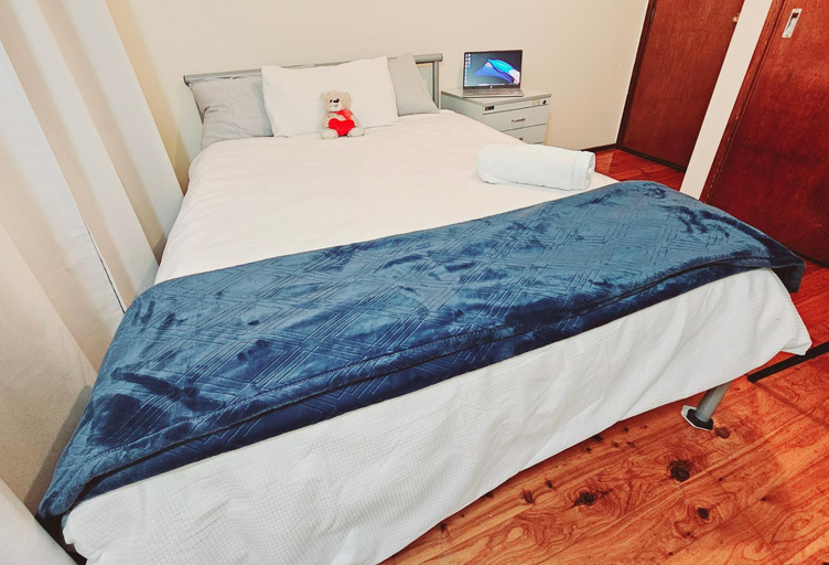 Bedroom 27