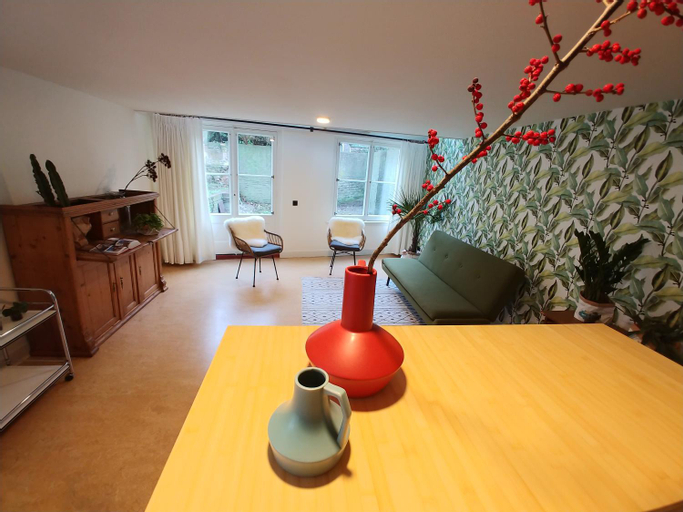 Dining Room 6