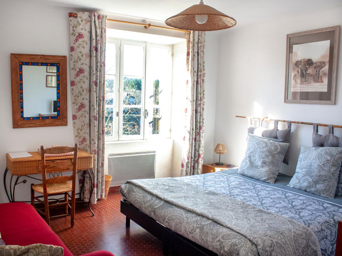 Bedroom, Vue sur la Vezere, Corrèze