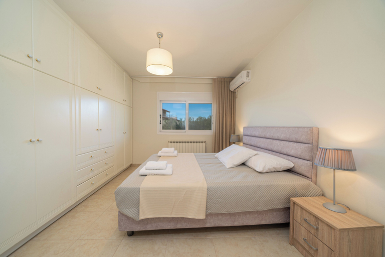 Bedroom 3, Sandoa Residence, Ionian Islands