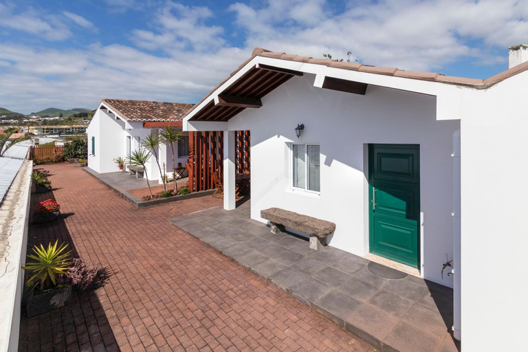 Santa Rita Greenhouse Villas, Ponta Delgada
