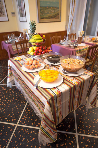 Food & Drinks 4, Hotel Bristol, Genova