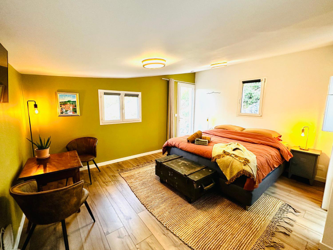 Bedroom 5