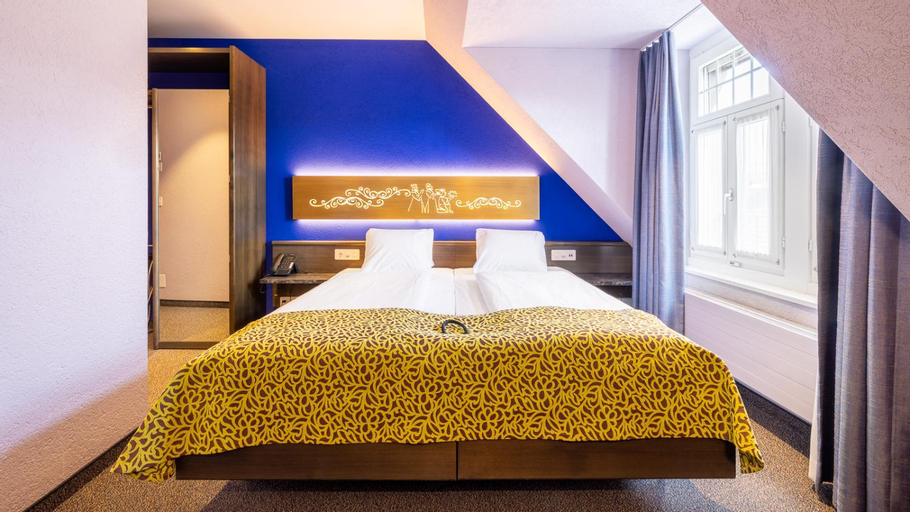 Bedroom 11