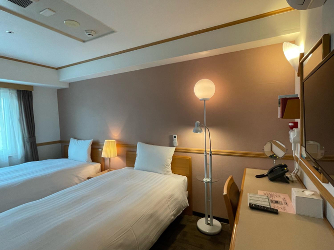 Bedroom 13