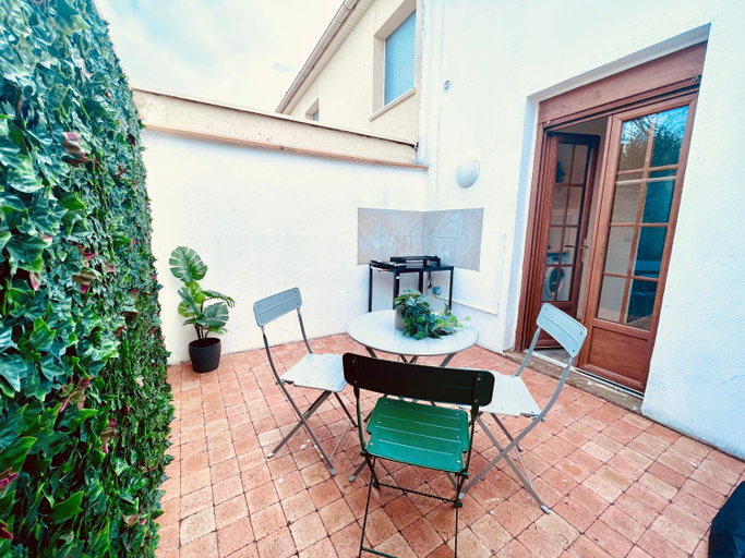 Balcony/terrace 5, Les studios de la Villa Jules Verne, Somme
