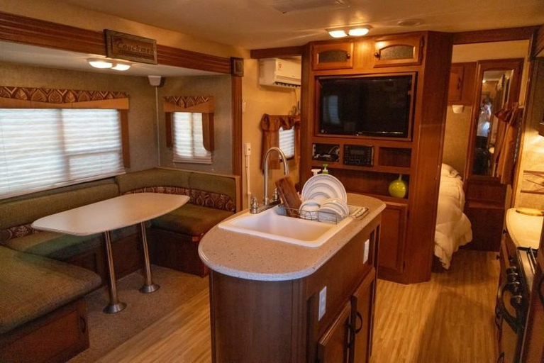 3, Yangyang Hajodae Caravan, Yangyang