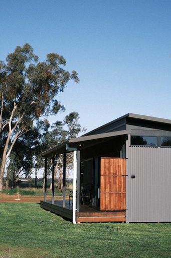 Exterior & Views 1, Buller Wines, Indigo - Pt B