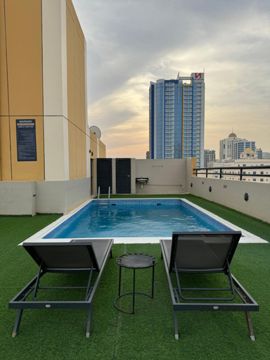 Swimming Pool 10