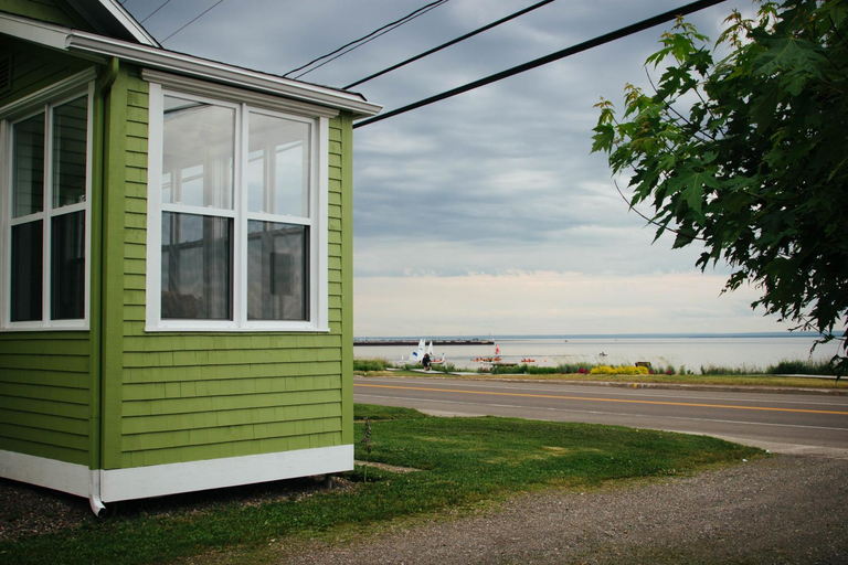 Exterior 6