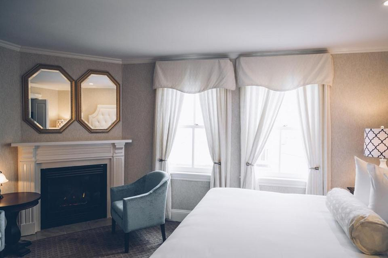 Bedroom 2, THE GREAT GEORGE, Queens