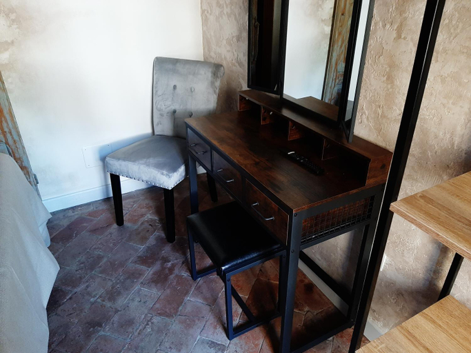 Others 4, Toscana Made in Love, Massa Carrara