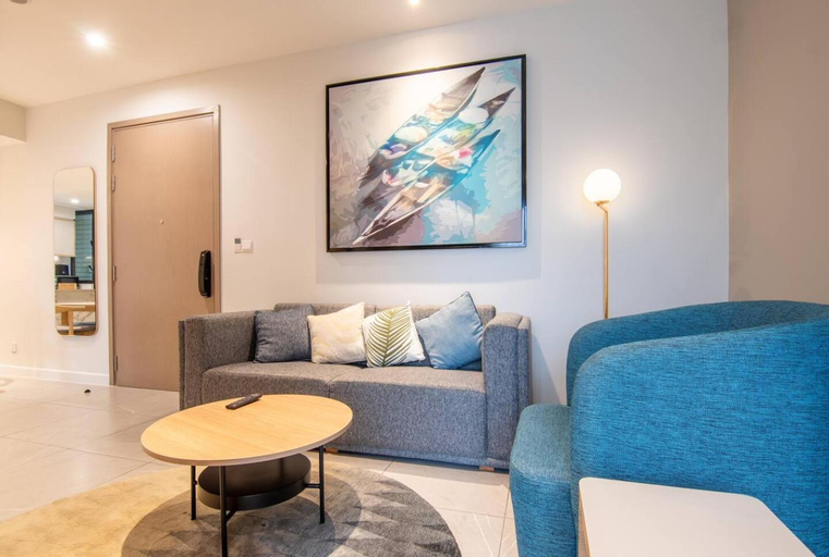 Others 5, Luxury 2 or 3BR Apartment in Dist 1 n Pool, gym, airport pickup, District 1