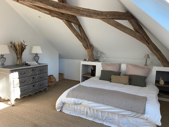 Others 3, chambre d'hote chateau de transieres, Eure