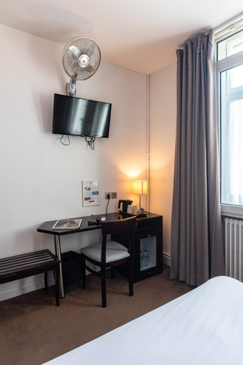 Bedroom 10
