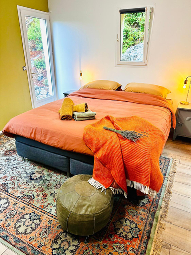 Bedroom 8