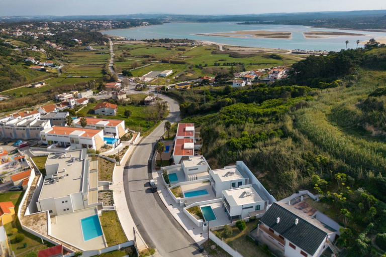 Villa Foz - By SCH, Caldas da Rainha