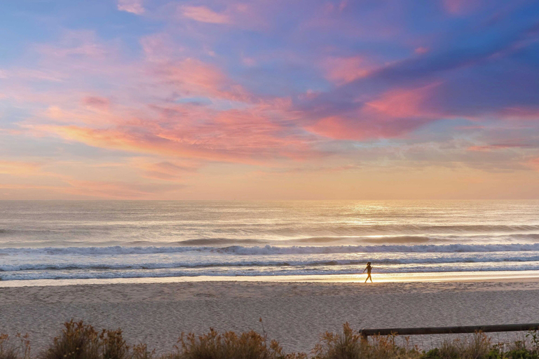 Others 5, Chic Coastal Charm on Palm Beach, Gold Coast