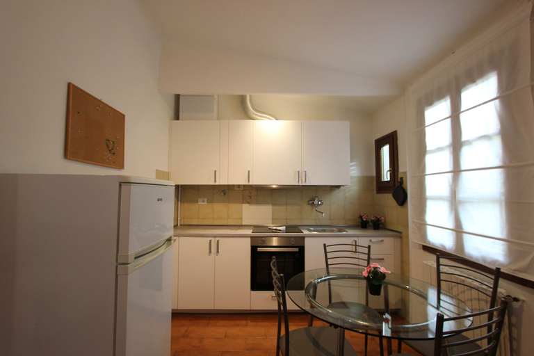 Others 5, Oltrarno Loft, Florence