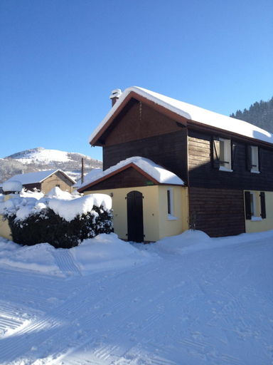 Exterior 6