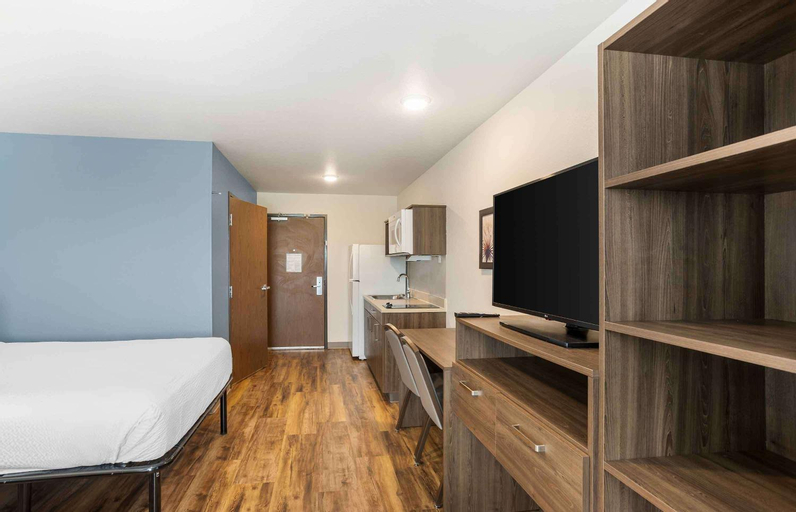 Bedroom 8