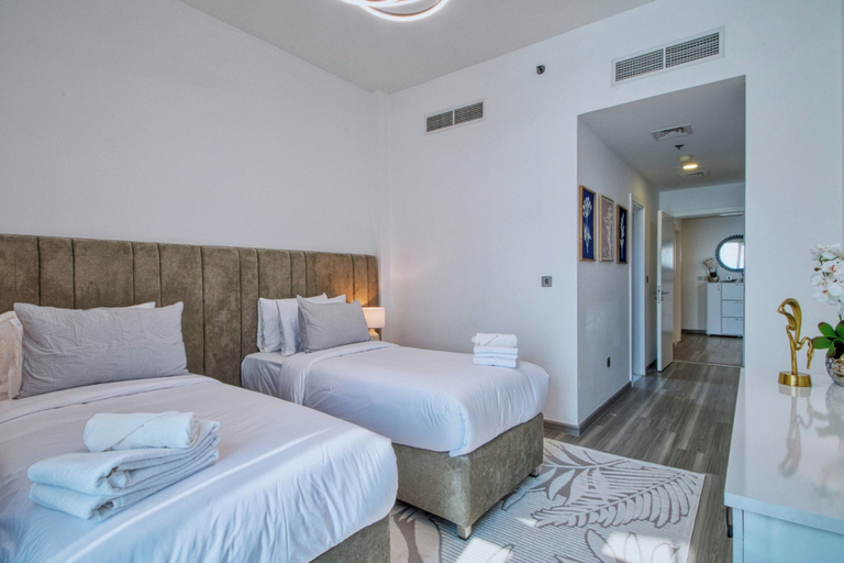 Bedroom 4, GLOBALSTAY. Azizi Royal Bay Apartments, Dubai